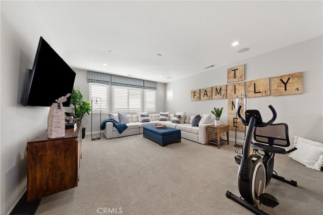 29525 Caravel Drive, Menifee, CA 92585