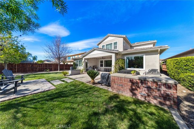 29525 Caravel Drive, Menifee, CA 92585