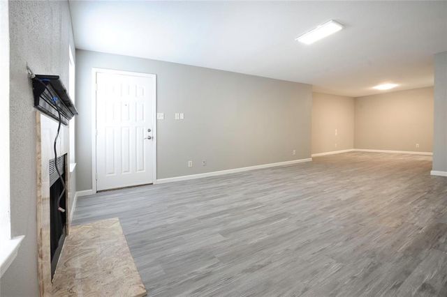 9700 Leawood Boulevard 2110, Houston, TX 77099