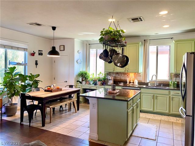 5944 Gold Horizon Street, North Las Vegas, NV 89031