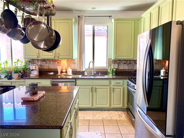 5944 Gold Horizon Street, North Las Vegas, NV 89031