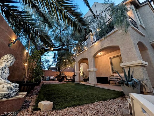 5944 Gold Horizon Street, North Las Vegas, NV 89031
