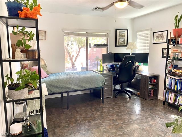 5944 Gold Horizon Street, North Las Vegas, NV 89031