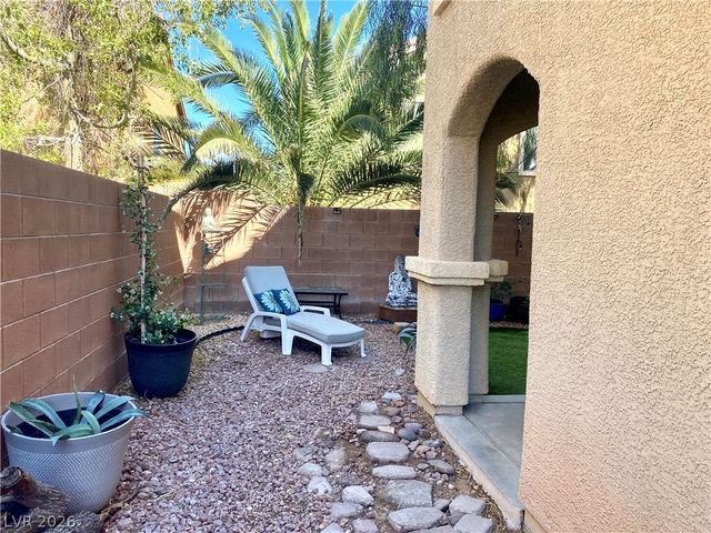 5944 Gold Horizon Street, North Las Vegas, NV 89031