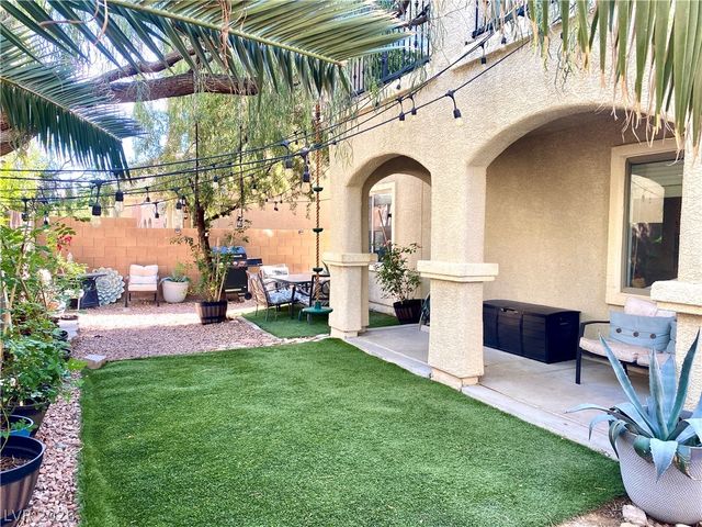 5944 Gold Horizon Street, North Las Vegas, NV 89031