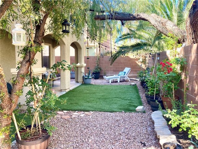 5944 Gold Horizon Street, North Las Vegas, NV 89031