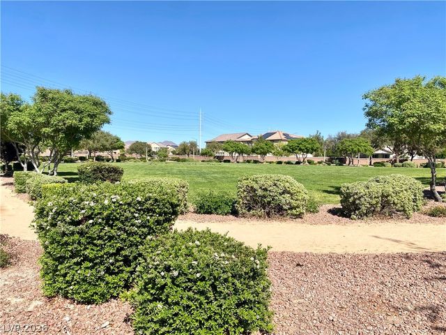 5944 Gold Horizon Street, North Las Vegas, NV 89031