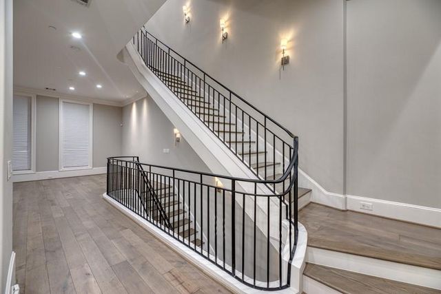 1913 Revere Street, Houston, TX 77019