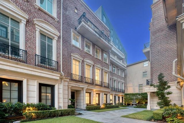 1913 Revere Street, Houston, TX 77019