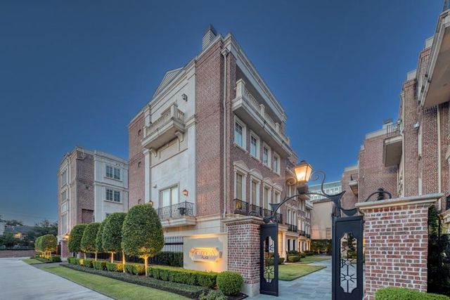 1913 Revere Street, Houston, TX 77019