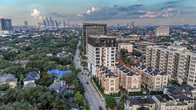 1913 Revere Street, Houston, TX 77019