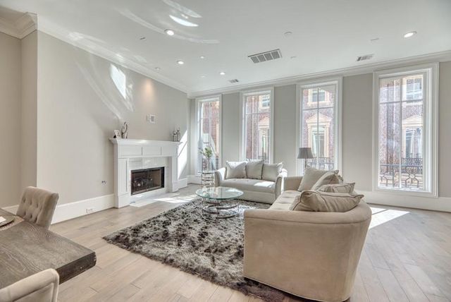 1913 Revere Street, Houston, TX 77019