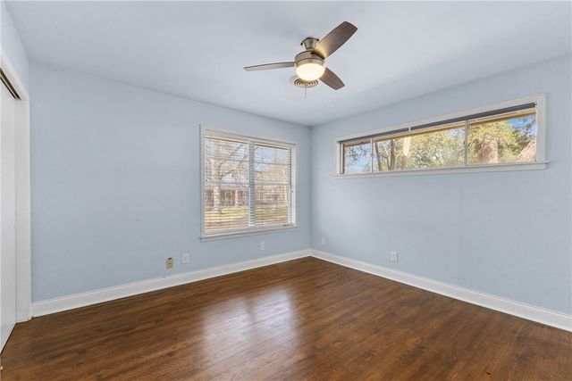 906 Briar Cliff Drive, Bryan, TX 77802