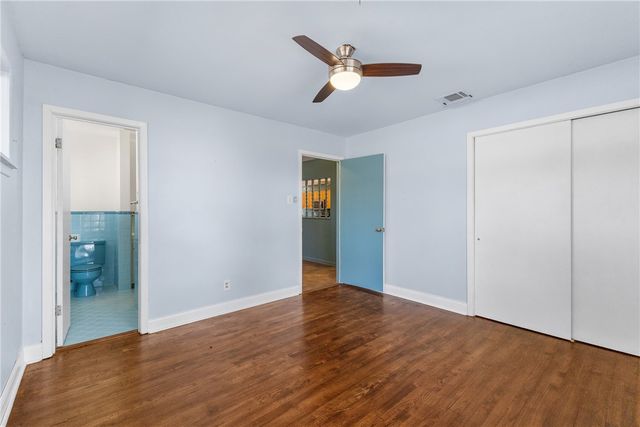 906 Briar Cliff Drive, Bryan, TX 77802