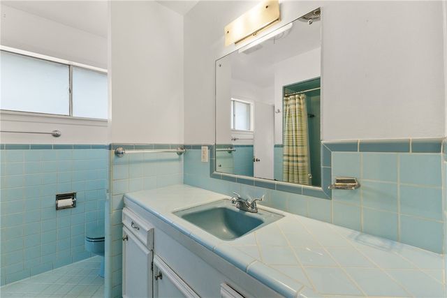 906 Briar Cliff Drive, Bryan, TX 77802