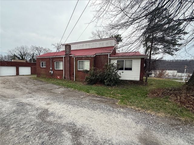 410 Palissey Street, East Liverpool, OH 43920