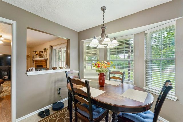 802 Jay Drive, Noble, OK 73068