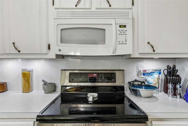 802 Jay Drive, Noble, OK 73068