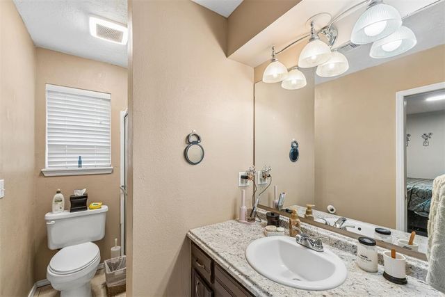 802 Jay Drive, Noble, OK 73068