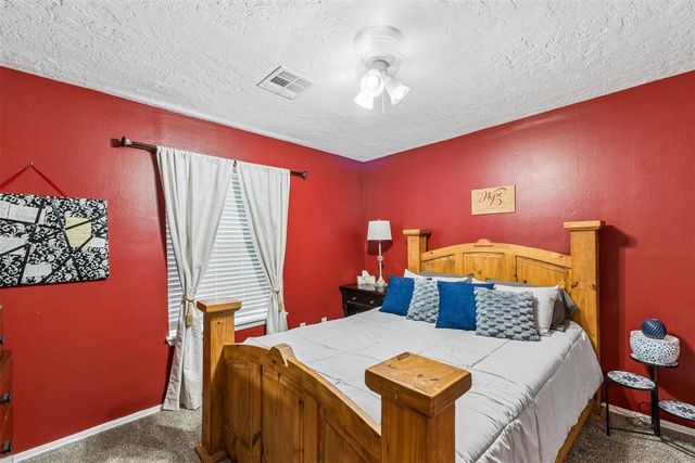 802 Jay Drive, Noble, OK 73068