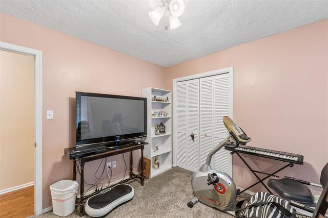 802 Jay Drive, Noble, OK 73068