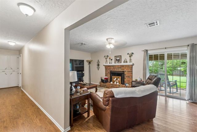 802 Jay Drive, Noble, OK 73068