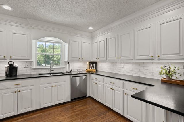 670 Old Mill Road, Campobello, SC 29322