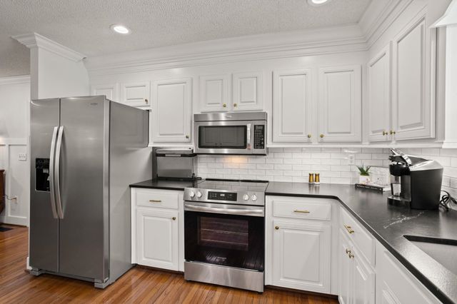 670 Old Mill Road, Campobello, SC 29322