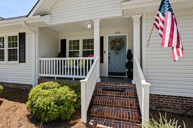 670 Old Mill Road, Campobello, SC 29322