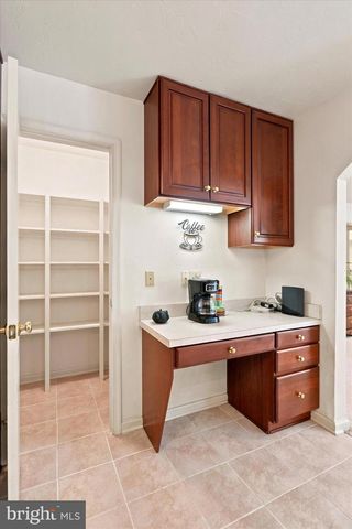 16 RYAN LN, Honey Brook, PA 19344