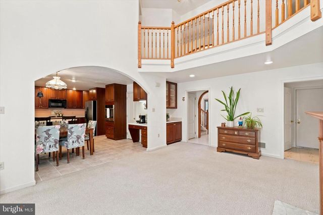 16 RYAN LN, Honey Brook, PA 19344