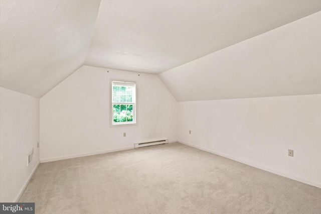 16 RYAN LN, Honey Brook, PA 19344