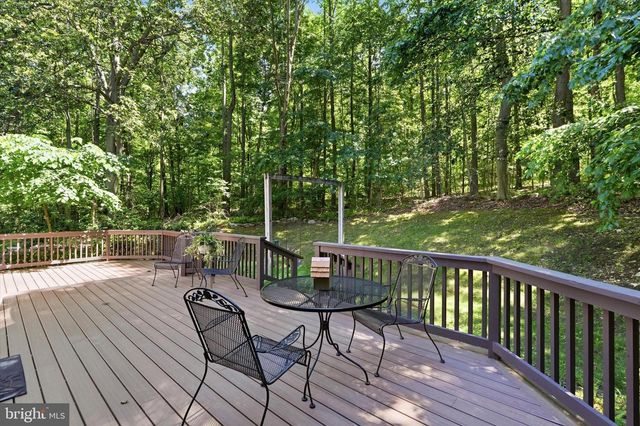 16 RYAN LN, Honey Brook, PA 19344