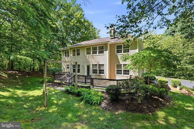 16 RYAN LN, Honey Brook, PA 19344