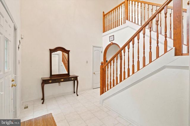 16 RYAN LN, Honey Brook, PA 19344
