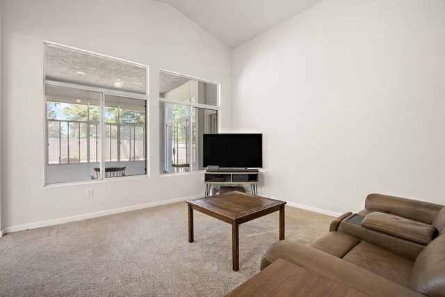7227 Timberrose Way, Roseville, CA 95747