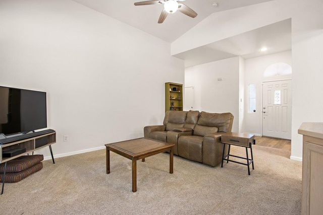 7227 Timberrose Way, Roseville, CA 95747