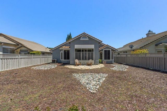 7227 Timberrose Way, Roseville, CA 95747