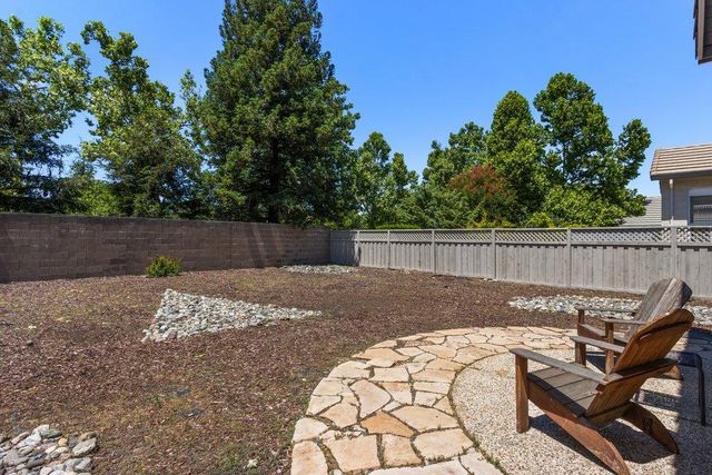 7227 Timberrose Way, Roseville, CA 95747