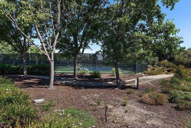 7227 Timberrose Way, Roseville, CA 95747