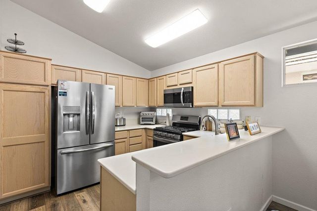 7227 Timberrose Way, Roseville, CA 95747