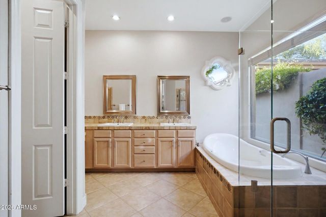 9311 E CAVALRY Drive, Scottsdale, AZ 85262