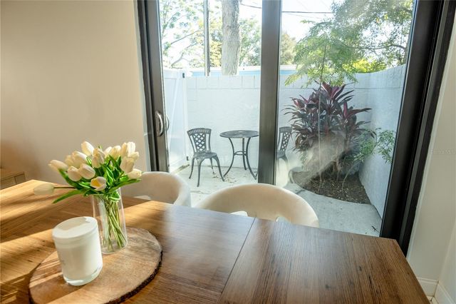 8800 BARDMOOR BOULEVARD 20, Seminole, FL 33777