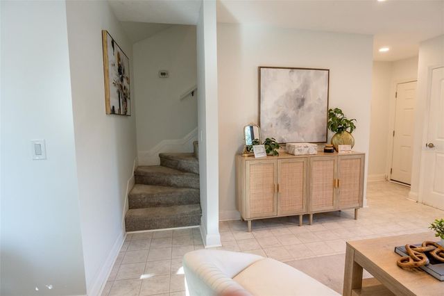 8800 BARDMOOR BOULEVARD 20, Seminole, FL 33777