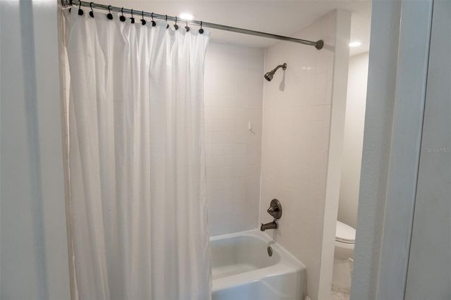 8800 BARDMOOR BOULEVARD 20, Seminole, FL 33777