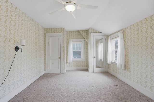 18 Davidson Road, Worcester, MA 01605