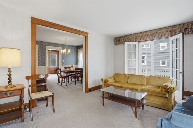 18 Davidson Road, Worcester, MA 01605