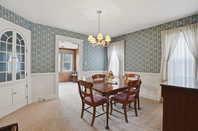 18 Davidson Road, Worcester, MA 01605