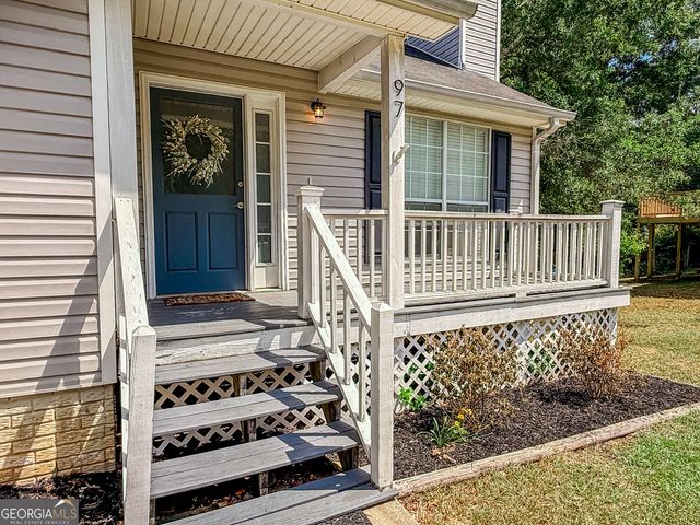 97 Spring Circle, Senoia, GA 30276