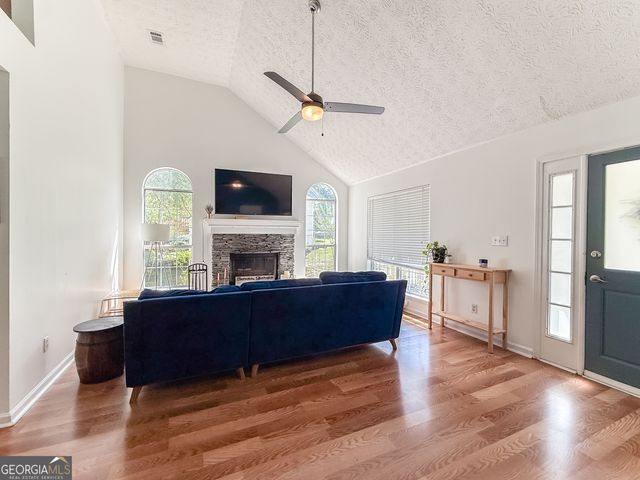 97 Spring Circle, Senoia, GA 30276
